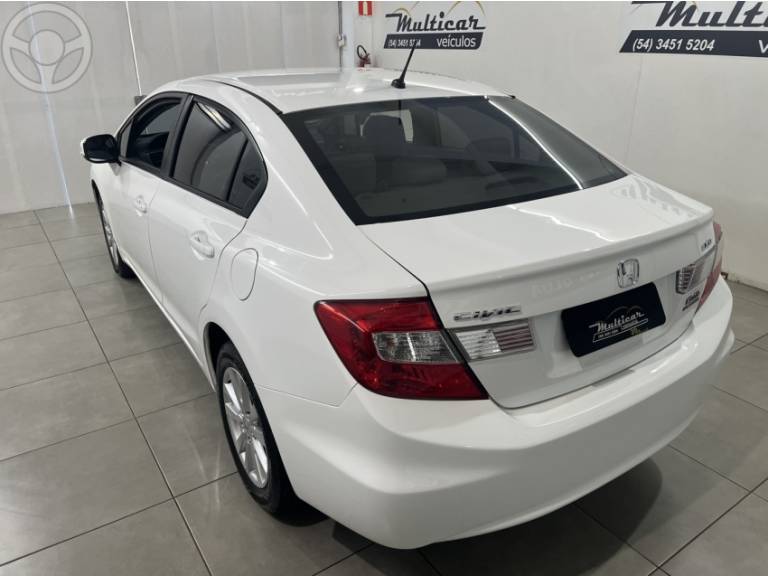 HONDA - CIVIC 2.0 LXR 16V FLEX 4P AUTOMÁTICO - 2014/2014 - BRANCA - R$ 72.900,00