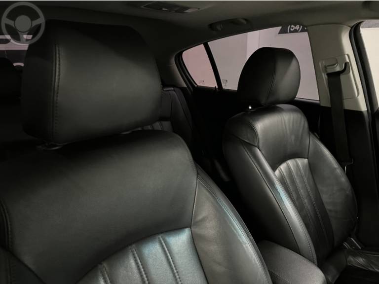 CHEVROLET - CRUZE 1.8 LTZ SPORT6 16V FLEX 4P AUTOMÁTICO - 2014/2014 - PRATA - R$ 68.900,00