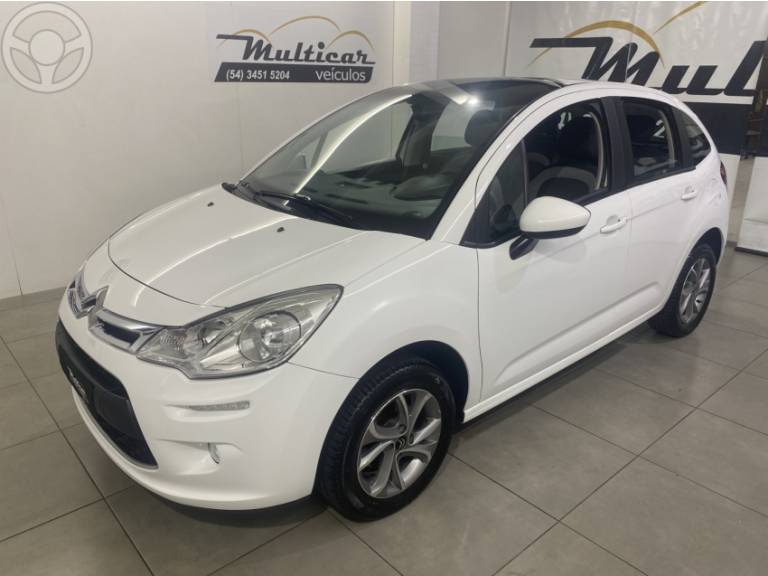 CITROËN - C3 1.6 TENDANCE 16V FLEX 4P AUTOMÁTICO - 2016/2017 - BRANCA - R$ 53.900,00