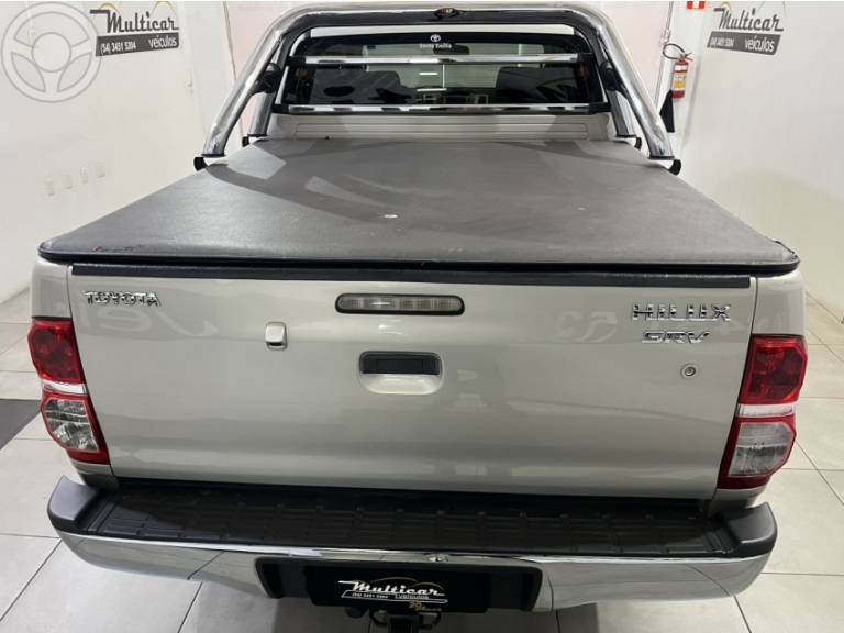 TOYOTA - HILUX 3.0 SRV 4X4 CD 16V TURBO INTERCOOLER DIESEL 4P AUTOMÁTICO - 2012/2012 - PRATA - R$ 127.000,00