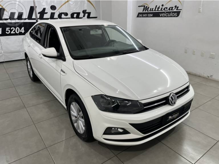 VOLKSWAGEN - VIRTUS 1.0 200 TSI COMFORTLINE AUTOMÁTICO - 2021/2022 - BRANCA - R$ 88.900,00