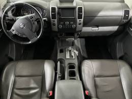 NISSAN - FRONTIER 2.5 SL 4X4 CD TURBO ELETRONIC DIESEL 4P AUTOMÁTICO - 2014/2015 - PRETA - R$ 106.900,00