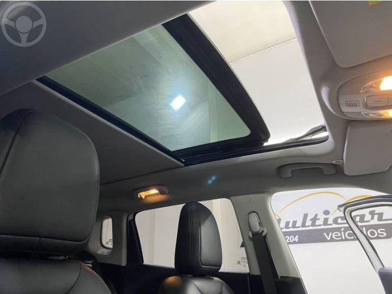 JEEP - COMPASS 2.0 16V DIESEL TRAILHAWK 4X4 AUTOMÁTICO - 2018/2018 - BRANCA - R$ 118.000,00