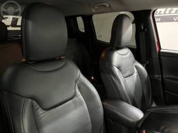 JEEP - RENEGADE 1.8 16V FLEX 4P AUTOMÁTICO - 2017/2017 - VERMELHA - R$ 69.900,00