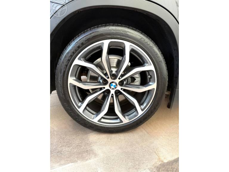 BMW - X3 2.0 XDRIVE 30E 16V TURBO HÍBRIDO 4P AUTOMÁTICO - 2021/2021 - PRETA - R$ 249.000,00