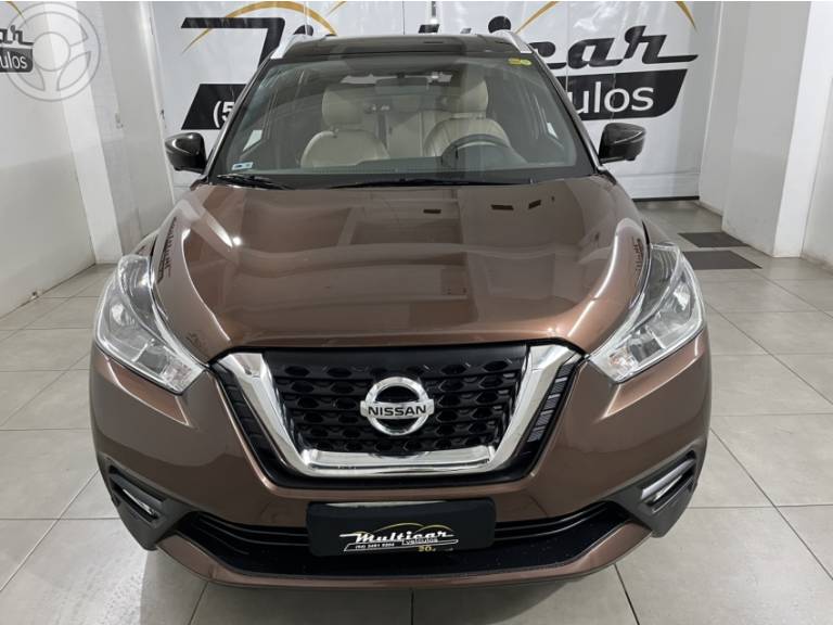 NISSAN - KICKS 1.6 16V FLEX SL 4P XTRONIC - 2018/2018 - MARROM - R$ 84.900,00