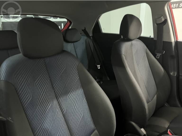 HYUNDAI - HB20 1.6 COMFORT PLUS 16V FLEX 4P MANUAL - 2013/2013 - VERMELHA - R$ 44.900,00